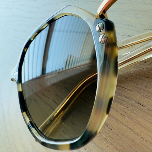 KREWE Dakota Iberia + Haze POLARIZED 18K Sunglasses - Picture 6 of 13